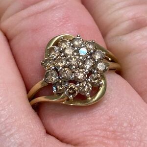 10k yellow gold diamond ring
